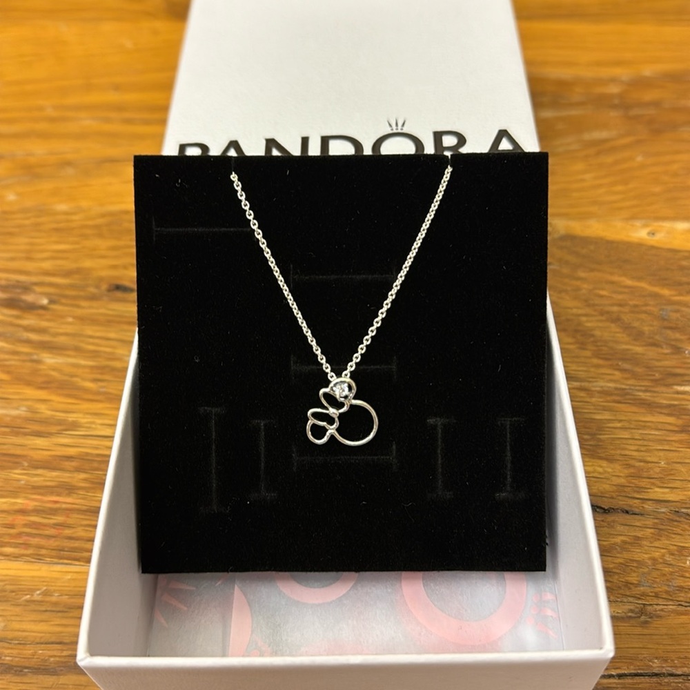 Pandora Minnie Mouse Necklace